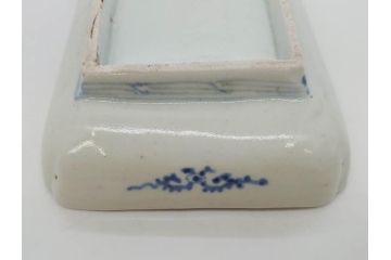 江戸期　古伊万里　染付　冨貴長春　約21cm　7.1寸　牡丹蛸唐草文　細やかで力強く描かれた文様が魅力的な長皿2枚セット(七寸一分、和食器、和皿)(R-077093)