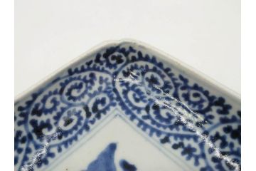 江戸期　古伊万里　染付　冨貴長春　約21cm　7寸　牡丹蛸唐草文　細やかで力強く描かれた文様が魅力的な長皿(七寸、和食器、和皿)(R-077094)