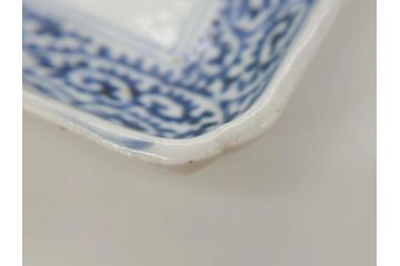 江戸期　古伊万里　染付　冨貴長春　約21cm　7寸　牡丹蛸唐草文　細やかで力強く描かれた文様が魅力的な長皿(七寸、和食器、和皿)(R-077094)