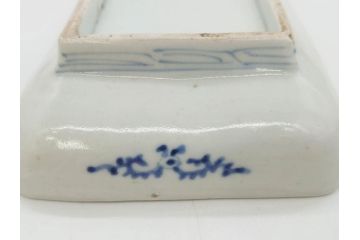 江戸期　古伊万里　染付　富貴長春　約21cm　7寸　牡丹蛸唐草文　細やかで力強く描かれた文様が魅力的な長皿(七寸、和食器、和皿)(R-077096)
