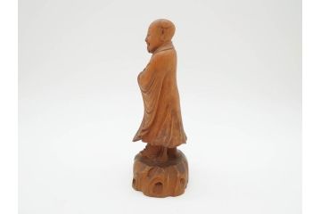 時代物　澎湖島　鄭利造　高さ22cm　木彫仙人像(台湾、中国、彫刻、置物、木製、古美術、共箱付き)(R-077098)