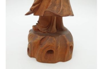 時代物　澎湖島　鄭利造　高さ22cm　木彫仙人像(台湾、中国、彫刻、置物、木製、古美術、共箱付き)(R-077098)