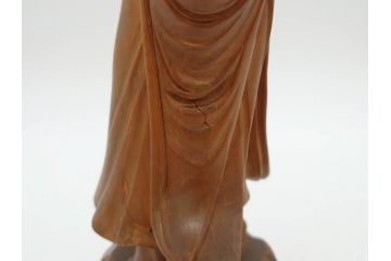 時代物　澎湖島　鄭利造　高さ22cm　木彫仙人像(台湾、中国、彫刻、置物、木製、古美術、共箱付き)(R-077098)