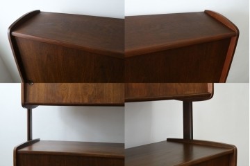 デンマークヴィンテージ　チーク材　スタイリッシュなデザインが目を惹くサイドボード　(R-077107)