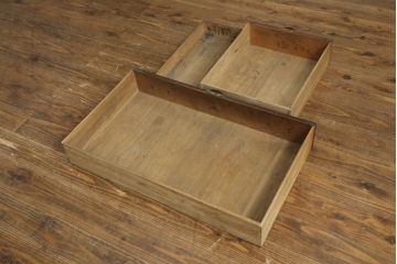 和製アンティーク　総欅(ケヤキ)材　小振りで上質な新潟帳場箪笥(時代箪笥、和タンス、収納箪笥、整理箪笥、引き出し)(R-077109)