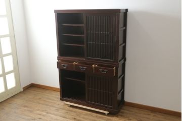 中古　美品　上質な和の空間を演出する二段重ね水屋箪笥(食器棚、茶箪笥、キャビネット、収納棚、戸棚、店舗什器)(R-077114)