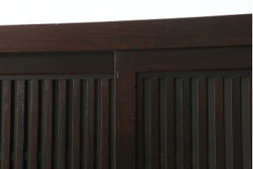 中古　美品　上質な和の空間を演出する二段重ね水屋箪笥(食器棚、茶箪笥、キャビネット、収納棚、戸棚、店舗什器)(R-077114)