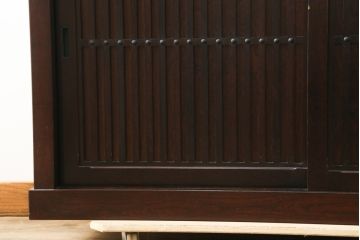 中古　美品　上質な和の空間を演出する二段重ね水屋箪笥(食器棚、茶箪笥、キャビネット、収納棚、戸棚、店舗什器)(R-077114)