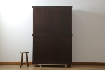 中古　美品　上質な和の空間を演出する二段重ね水屋箪笥(食器棚、茶箪笥、キャビネット、収納棚、戸棚、店舗什器)(R-077114)