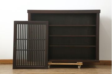 中古　美品　上質な和の空間を演出する水屋箪笥サイドボード(サイドキャビネット、収納棚、戸棚)(R-077115)