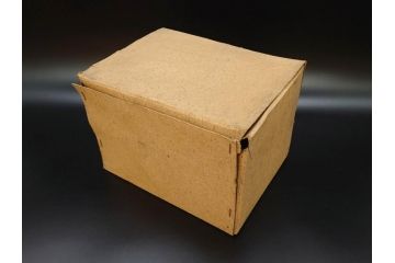当時物　デットストック　犬張子印　古いガラスの哺乳瓶12本セット(ガラス製、犬張り子、祝犬、哺乳びん、ガラスビン、レトロガラス、ミルクびん、メモリ付き、計量容器)(R-077125)