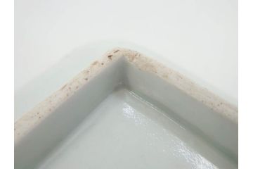 江戸期　古伊万里　染付　冨貴長春　約21cm　7寸　牡丹蛸唐草文　細やかで力強く描かれた文様が魅力的な長皿(七寸、和食器、和皿)(R-077133)