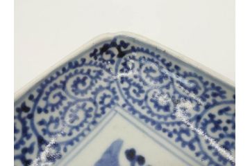 江戸期　古伊万里　染付　富貴長春　約21.5cm　7.1寸　牡丹蛸唐草文　細やかで力強く描かれた文様が魅力的な長皿(七寸一分、和食器、和皿)(R-077134)