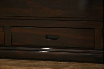 中古　最高級　シャム柿(ジリコテ)材　無垢材　特徴的な木目が目を引く、大振りな囲炉裏テーブル(長火鉢、関西火鉢、木製火鉢、座卓、ローテーブル、センターテーブル、リビングテーブル)(R-077159)
