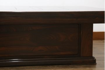 中古　最高級　シャム柿(ジリコテ)材　無垢材　特徴的な木目が目を引く、大振りな囲炉裏テーブル(長火鉢、関西火鉢、木製火鉢、座卓、ローテーブル、センターテーブル、リビングテーブル)(R-077159)