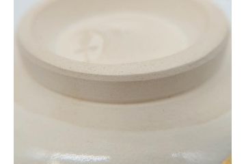 竜谷焼　宮川香雲　鵬雲斉書付　金彩色絵　約13cm　4.3寸　龍田川　紅葉の図が雅やかな茶碗(京焼、龍谷窯、和食器、抹茶碗、茶道具、茶器、共布、共箱付き、四寸三分)(R-077161)