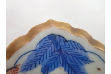 江戸期　古伊万里　上手物　金彩　染付　雷紋菖蒲水草文　約28cm　9.2寸　変形皿(九寸二分、和食器、和皿)(R-077173)