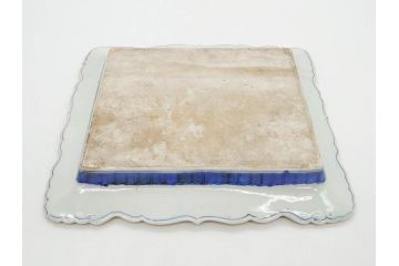 江戸期　古伊万里　上手物　金彩　染付　雷紋菖蒲水草文　約28cm　9.2寸　変形皿(九寸二分、和食器、和皿)(R-077173)
