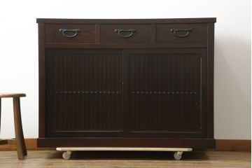 中古　美品　上質な和の空間を演出する水屋箪笥サイドボード(サイドキャビネット、収納棚、戸棚、食器棚、茶箪笥)(R-077184)