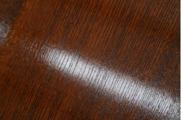 中古　最高級　モリシゲ(MORISHIGE・森繁)　総欅(ケヤキ)材　美しい柾目の漆塗り座卓(ローテーブル、センターテーブル、リビングテーブル)(定価約250万円)(R-077187)