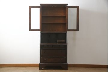 中古　北海道民芸家具　上品な雰囲気漂うビューローブックケース(ライティングビューロー、簿記机、本箱、本棚、飾り棚、収納棚、戸棚、ワークデスク、在宅用、在宅ワーク用)(R-077188)