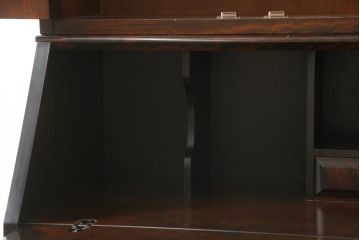 中古　北海道民芸家具　上品な雰囲気漂うビューローブックケース(ライティングビューロー、簿記机、本箱、本棚、飾り棚、収納棚、戸棚、ワークデスク、在宅用、在宅ワーク用)(R-077188)
