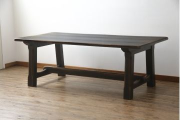 中古　美品　飛騨産業　PROVINCIAL(プロヴィンシャル・プロビンシャル)　どっしりとした佇まいが存在感を放つタバーンテーブル(ダイニングテーブル、4人掛け、6人掛け、作業台)(定価約56万円)(R-077195)