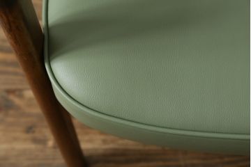 デンマークビンテージ　美品　激レア　希少!!　Finn Haugaard(フィン ホガード)デザイン　Bondo Gravesen A/S(ボンドグラヴェセン)社製　ローズウッド　実用性とデザイン性を兼ね備えたアームチェア(ダイニングチェア、ヴィンテージ、北欧)(R-077197)