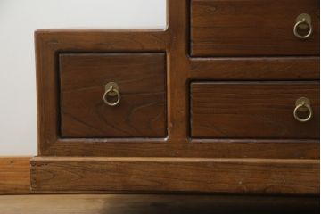 和製ビンテージ　美品　アンティーク調　シンプルなデザインが魅力的な両面使いできる階段箪笥(和箪笥、和タンス、収納箪笥、ヴィンテージ)(R-077205)