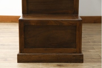 和製ビンテージ　美品　アンティーク調　シンプルなデザインが魅力的な両面使いできる階段箪笥(和箪笥、和タンス、収納箪笥、ヴィンテージ)(R-077205)