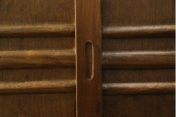 和製ビンテージ　美品　アンティーク調　シンプルなデザインが魅力的な両面使いできる階段箪笥(和箪笥、和タンス、収納箪笥、ヴィンテージ)(R-077205)