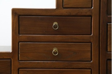 和製ビンテージ　美品　アンティーク調　シンプルなデザインが魅力的な両面使いできる階段箪笥(和箪笥、和タンス、収納箪笥、ヴィンテージ)(R-077205)