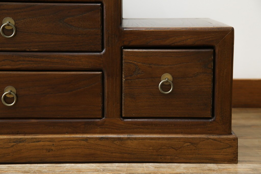 和製ビンテージ　美品　アンティーク調　シンプルなデザインが魅力的な両面使いできる階段箪笥(和箪笥、和タンス、収納箪笥、ヴィンテージ)(R-077205)