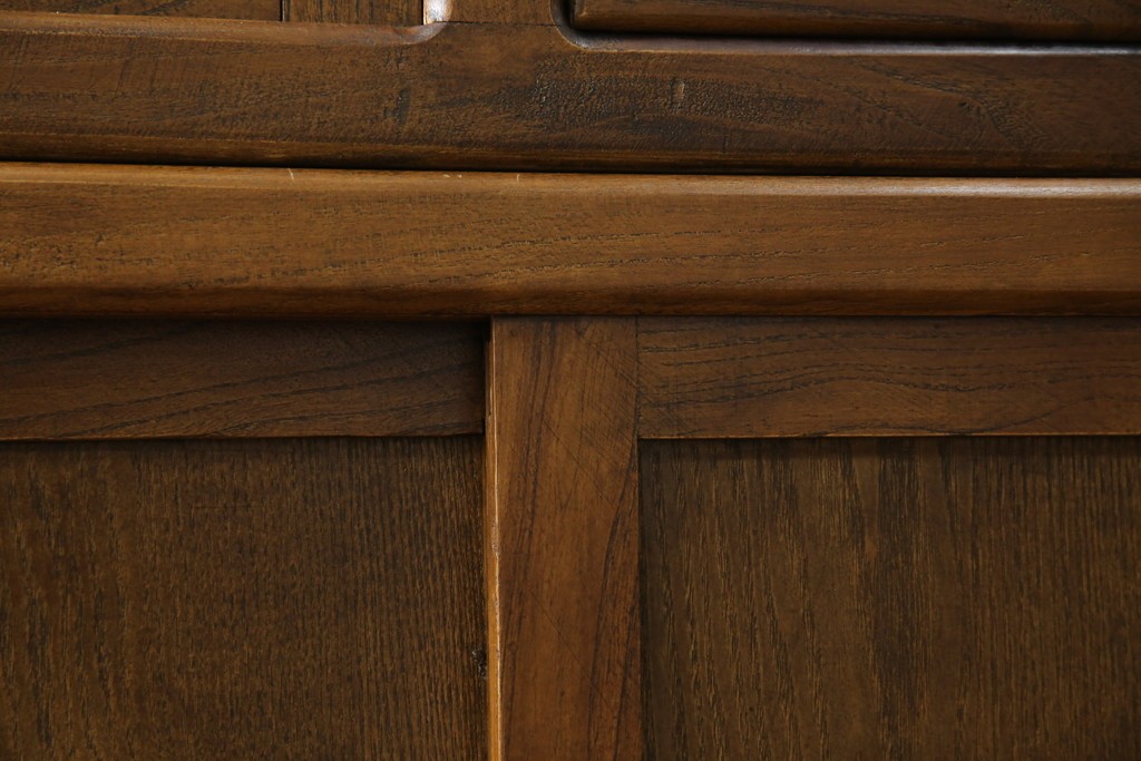 和製ビンテージ　美品　アンティーク調　シンプルなデザインが魅力的な両面使いできる階段箪笥(和箪笥、和タンス、収納箪笥、ヴィンテージ)(R-077205)