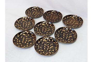 明治〜大正期　輪島塗　沈金蒔絵　蔦図　約18.5cm　6.1寸　気品溢れる木皿8枚セット(木製、漆器、漆芸、金彩、和食器、六寸一分)(R-077228)