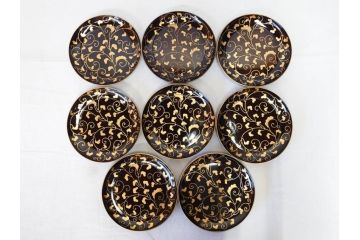 明治〜大正期　輪島塗　沈金蒔絵　蔦図　約18.5cm　6.1寸　気品溢れる木皿8枚セット(木製、漆器、漆芸、金彩、和食器、六寸一分)(R-077228)