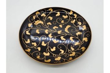 明治〜大正期　輪島塗　沈金蒔絵　蔦図　約18.5cm　6.1寸　気品溢れる木皿8枚セット(木製、漆器、漆芸、金彩、和食器、六寸一分)(R-077228)