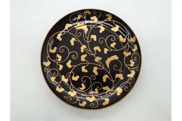 明治〜大正期　輪島塗　沈金蒔絵　蔦図　約18.5cm　6.1寸　気品溢れる木皿8枚セット(木製、漆器、漆芸、金彩、和食器、六寸一分)(R-077228)
