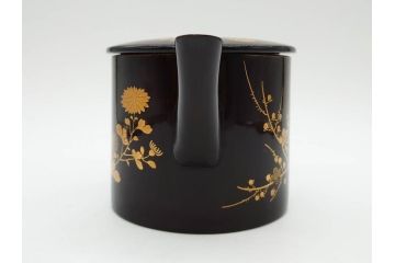 明治〜大正期　輪島塗　沈金蒔絵　木製　菊梅竹菖蒲図　漆塗りの艶やかな風合いが上品なお櫃・湯桶・お盆・しゃもじセット(漆器、漆芸、金彩、和食器)(R-077229)