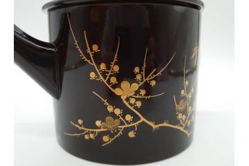 明治〜大正期　輪島塗　沈金蒔絵　木製　菊梅竹菖蒲図　漆塗りの艶やかな風合いが上品なお櫃・湯桶・お盆・しゃもじセット(漆器、漆芸、金彩、和食器)(R-077229)