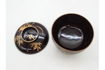 明治〜大正期　輪島塗　沈金蒔絵　木製　菊梅竹図　艶やかな質感が美しい蓋付お椀6客セット(漆器、漆芸、金彩、和食器)(R-077231)
