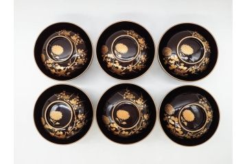 明治〜大正期　輪島塗　沈金蒔絵　木製　菊梅菖蒲図　華やかな図柄が魅力の蓋付お椀6客セット(漆器、漆芸、金彩、和食器)(R-077233)