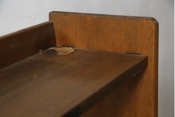 和製アンティーク　大丸　ラワン材　レトロな雰囲気漂う楔(くさび)式本棚(ブックシェルフ、オープンラック、収納棚、飾り棚)(R-077252)