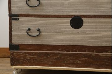 和製ビンテージ　東京桐箪笥　特注!!　高級品　専門店にて再生済み　桐材　桑材　堂々とした佇まいの組み合わせ桐箪笥(桐タンス、和箪笥、収納箪笥、衣裳箪笥、引き出し、ヴィンテージ)(R-077253)