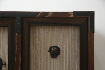和製ビンテージ　東京桐箪笥　特注!!　高級品　専門店にて再生済み　桐材　桑材　上品な和の雰囲気漂う重ね桐箪笥(桐タンス、和箪笥、収納箪笥、衣裳箪笥、引き出し、ヴィンテージ)(R-077255)