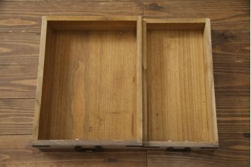 和製ビンテージ　東京桐箪笥　特注!!　高級品　専門店にて再生済み　桐材　桑材　上品な和の雰囲気漂う桐箪笥サイドボード(桐タンス、和箪笥、収納箪笥、衣裳箪笥、サイドチェスト、引き出し、ヴィンテージ)(R-077258)