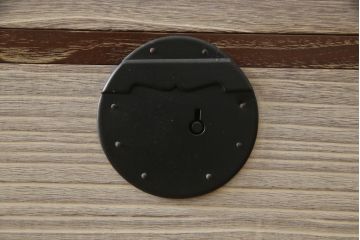 和製ビンテージ　東京桐箪笥　特注!!　高級品　専門店にて再生済み　桐材　桑材　上品な和の雰囲気漂う桐箪笥サイドボード(桐タンス、和箪笥、収納箪笥、衣裳箪笥、サイドチェスト、引き出し、ヴィンテージ)(R-077258)