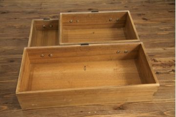 和製ビンテージ　東京桐箪笥　特注!!　高級品　専門店にて再生済み　桐材　桑材　上品な和の雰囲気漂う桐箪笥サイドチェスト(桐タンス、和箪笥、収納箪笥、衣裳箪笥、引き出し、ヴィンテージ)(R-077259)