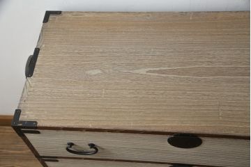 和製ビンテージ　東京桐箪笥　特注!!　高級品　専門店にて再生済み　桐材　桑材　上品な和の雰囲気漂う桐箪笥サイドチェスト(桐タンス、和箪笥、収納箪笥、衣裳箪笥、引き出し、ヴィンテージ)(R-077259)