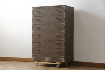 中古　美品　老舗　桐屋田中　落ち着いた和の雰囲気漂う金具付きの民芸調総桐箪笥(チェスト、総桐たんす、和タンス、衣装箪笥、引き出し)(R-077260)